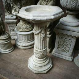 "Rackhams Elegant Stone cast Birdbath with Georgian style "