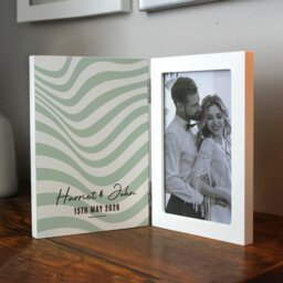 Rackhams Personalised Wooden Hinged 6x4 Photo Frame - White - Wood - 4x6 - thumbnail 5