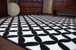 Rackhams Sketch Rug - Black & White Diamonds - 180cm x 270cm - thumbnail 5