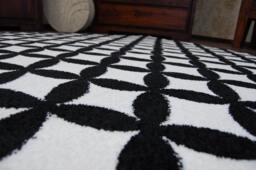 Rackhams Sketch Rug - Black & White Diamonds - 180cm x 270cm - thumbnail 3