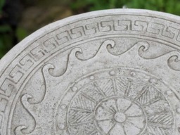 Rackhams Detailed Windsor Design Stone Birdbath - thumbnail 3