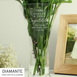 Rackhams Personalised Hand Cut Diamante Heart Vase - thumbnail 2