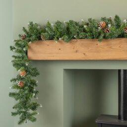 Rackhams 270cm (9ft) x 25cm Snow Tipped King Fir Christmas Garland with Pine Cones - thumbnail 5