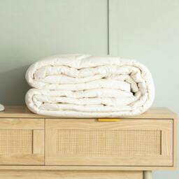 Rackhams 100% New Zealand Mitchell Wool Duvets - King - All Seasons Duvet (Summer and Spring/Autumn) - thumbnail 1
