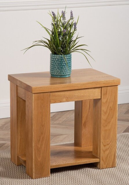 Rackhams Dakota Solid Oak Lamp Table for Living Room - Brown - image 1