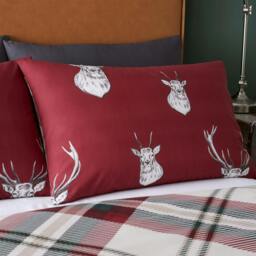 Rackhams Munro Stag Check Red Duvet Cover Set - King - thumbnail 6