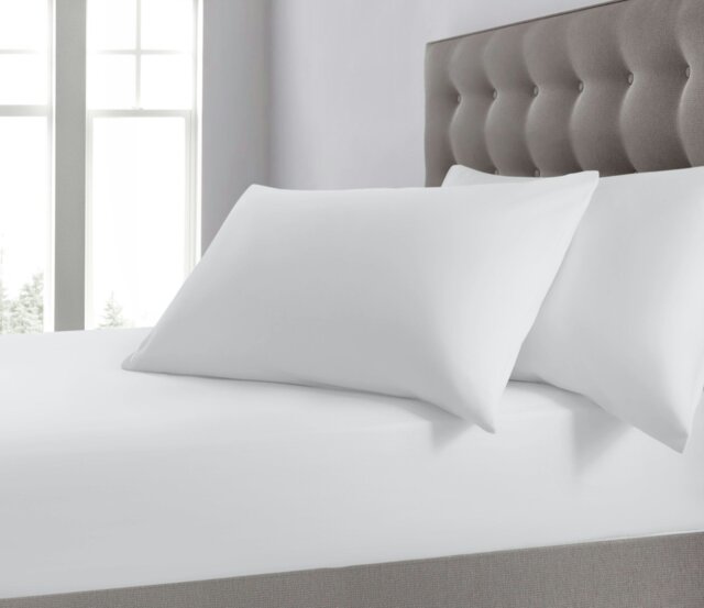 Rackhams Plain Dyed Cotton Blend Fitted Sheet - White - Super King - image 1