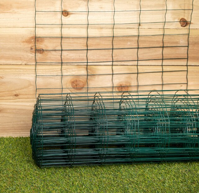 Rackhams 10m x 60cm of Green PVC Plastic Coated Metal Garden Border / Fence - Trellis and Screening - image 1