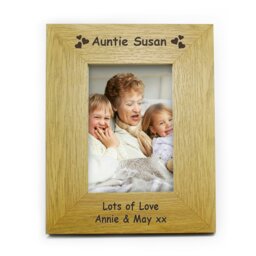Rackhams Personalised Hearts 6x4 Oak Finish Photo Frame - thumbnail 2