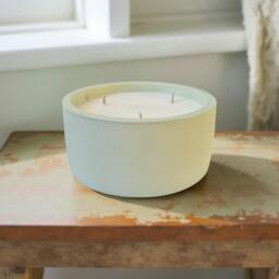 Rackhams Concrete Round Candle - 3 Wick - Sage Green or Terracotta - Terracotta - Enchanted Forest - thumbnail 4