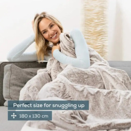 Rackhams HD75N Fluffy Nordic Heated Snuggie Throw - thumbnail 3
