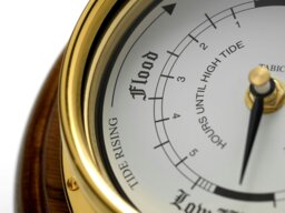Rackhams Handmade Solid Brass Tide Clock Mounted on an English Dark Oak Mount - thumbnail 4