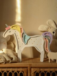 Rackhams Unicorn Lamp in White (30x38x5.5 cm) - White - One size - thumbnail 4