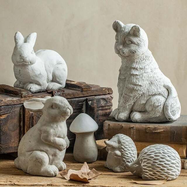 Rackhams AN21 Garden Decoration, A Set Of Six Animal Statues - image 1