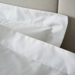 Rackhams 180 Thread Count Egyptian Cotton Oxford Pillowcase - 50x75cm + 5cm - thumbnail 2