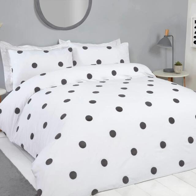Rackhams Luxury Hotel Quality Tufted Circles Duvet Cover with Pillowcases - White - King (220cm x 230cm) - image 1