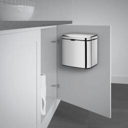Rackhams Polished Stainless Steel 3L Wall Mounted Bathroom Bin with Easy Clean Inner Liner - thumbnail 3