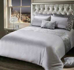 Rackhams Diamante Starburst Crushed Velvet Duvet Cover & Pillowcase Set - Pink - Single - thumbnail 2