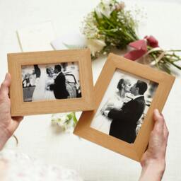 "Rackhams Solid Oak Picture Frame - 6 x 4"" + Print" - thumbnail 3