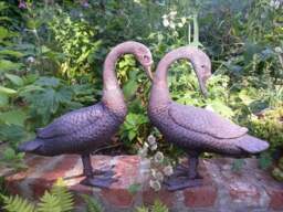 Rackhams Pair of Geese Garden Sculpture Ornaments - Cast Aluminium - 1 - Bronze - thumbnail 2