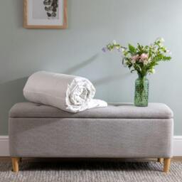 Rackhams Pure Silk Duvets - Superking - Spring/Autumn Warmth (9 Tog) - thumbnail 2