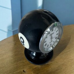 Rackhams Pool 8 Ball Desktop Clock - thumbnail 6
