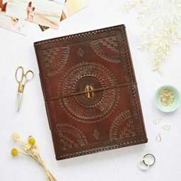 Rackhams Indra Extra Large Embossed & Stitched Leather Photo Album with Semi-Precious Stone - Black Onyx - thumbnail 5