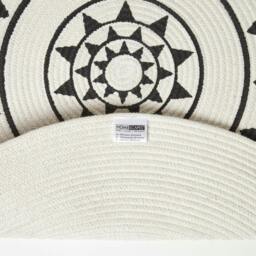 Rackhams Lia White & Black Mandala Handoven Cotton Rug - 90 cm Round - thumbnail 5