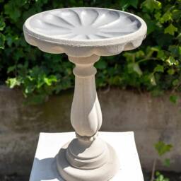 Rackhams Elegant Tall Sandstone Birdbath