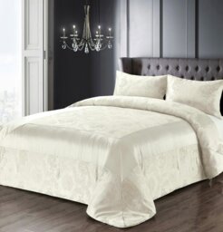 Rackhams Damascus Quilted Luxury Bedspread Set - Cream - Double