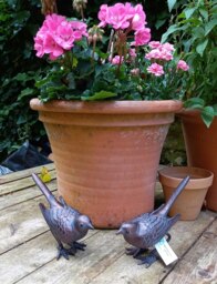 Rackhams Pair of Birds Garden Sculpture Ornaments - Cast Aluminium - 1 - Bronze - thumbnail 5