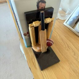 Rackhams Cricketing Bookend Single Unit, Wooden, 22cm high, Can also be used as a presentation trophy - thumbnail 4