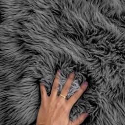 Rackhams Luxury Faux Rabbit Fur Rug Dark Grey - Dark Grey - thumbnail 2
