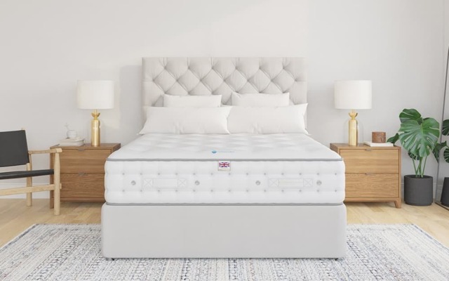 Rackhams Wool Luxury 4000 Pocket Mattress - King Size - image 1