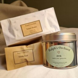 Rackhams Thoughtful gift set - Natural candle - Botanical wax melts - with Eye Pillow - thumbnail 6