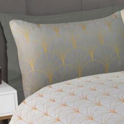 Rackhams Printed Ombre Metallic Deco Duvet with Pillowcases - Grey - Super King (220cm x 260cm) - thumbnail 3