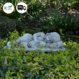 Rackhams Small Girl with her Cat Garden Statue - thumbnail 2
