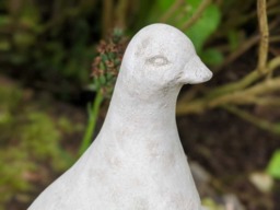 Rackhams Floor level Birdbath with Perching Pigeon / Bird feeder - thumbnail 3