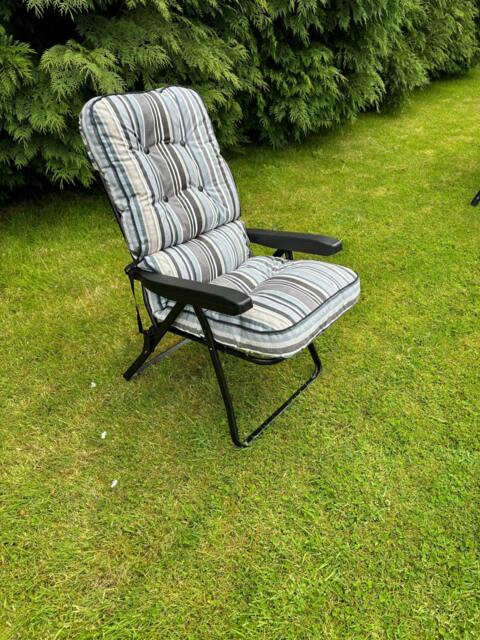 Rackhams Deluxe Garden Recliner Chair with Cushion - Foldable Outdoor Lounger - Sandbanks Grey - 99cm x 58cm x 58cm - image 1