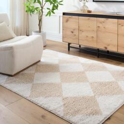 Rackhams Fossay Shag-Washable Beige High Pile Diamond Rug - 160 x 213 cm - thumbnail 1