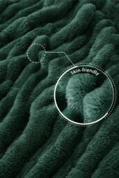 Rackhams Supersoft Ribbed Fleece Throw Blanket for Couch & Bed – Cozy Jacquard Home Blanket - 200 x 240cm - Dark Green - Polyester - thumbnail 3