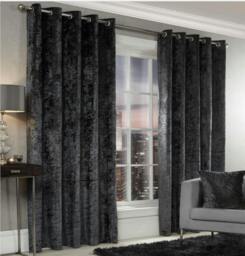 Rackhams Luxury Crushed Velvet Fully Lined Ring Top Curtains - Silver - 168cm width x 229cm drop - thumbnail 2