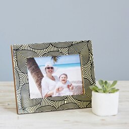"Rackhams 7"" x 5"" Anushka Black Leaf Mango Wood Photo Frame - Mango Wood/Resin" - thumbnail 3