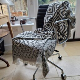 Rackhams Patara Soft Cotton Jacquard Throw - Charcoal on Natural - thumbnail 2