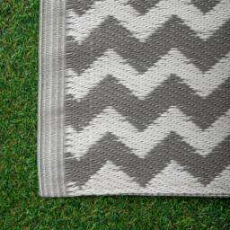 Rackhams 1.5m x 2.1m Atlantis Large Outdoor Alfresco Patio Rug Mat in Slate - thumbnail 5