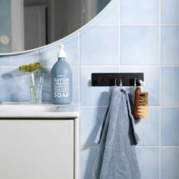 Rackhams Black Stainless Steel Triple Towel Hook (192 x 48mm) Self Adhesive Bathroom Wall Mounted - thumbnail 4
