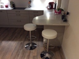 Rackhams Semplice Breakfast Bar Stool, Chrome Footrest, Height Adjustable Swivel Gas Lift, Home Bar & Kitchen Faux-Leather Barstool, White - thumbnail 5