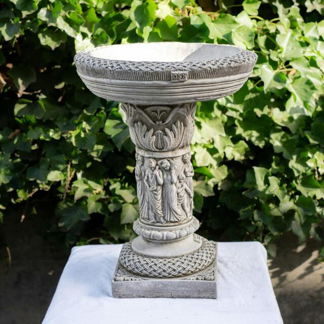 Rackhams Patrician Bird Bath Elegant Stone cast Bird Bath Bird feeder - image 1