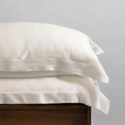 Rackhams Ivory Mulberry Silk Pillowcase Pair - Standard - Pair - Housewife - thumbnail 3