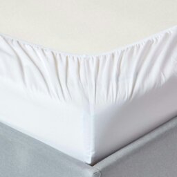 Rackhams Cotton Cot Bed Fitted Sheets 200 Thread Count, 2 Pack - White - thumbnail 4